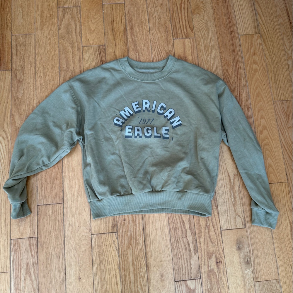 American Eagle Olive Green XS Crewneck sweatshirt